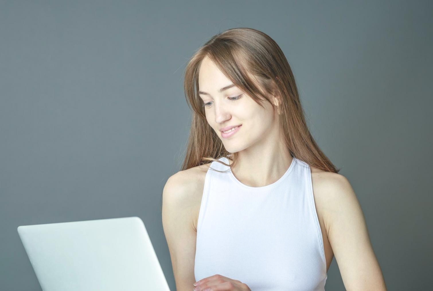 Fiztan ekibinin çalışma alanı ve oyun geliştirme süreci